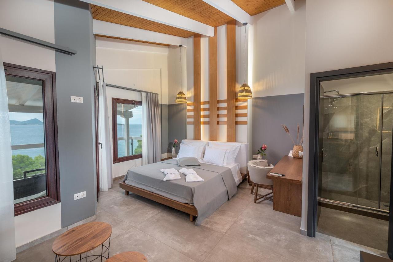 Trizonia Bay Hotel Екстер'єр фото