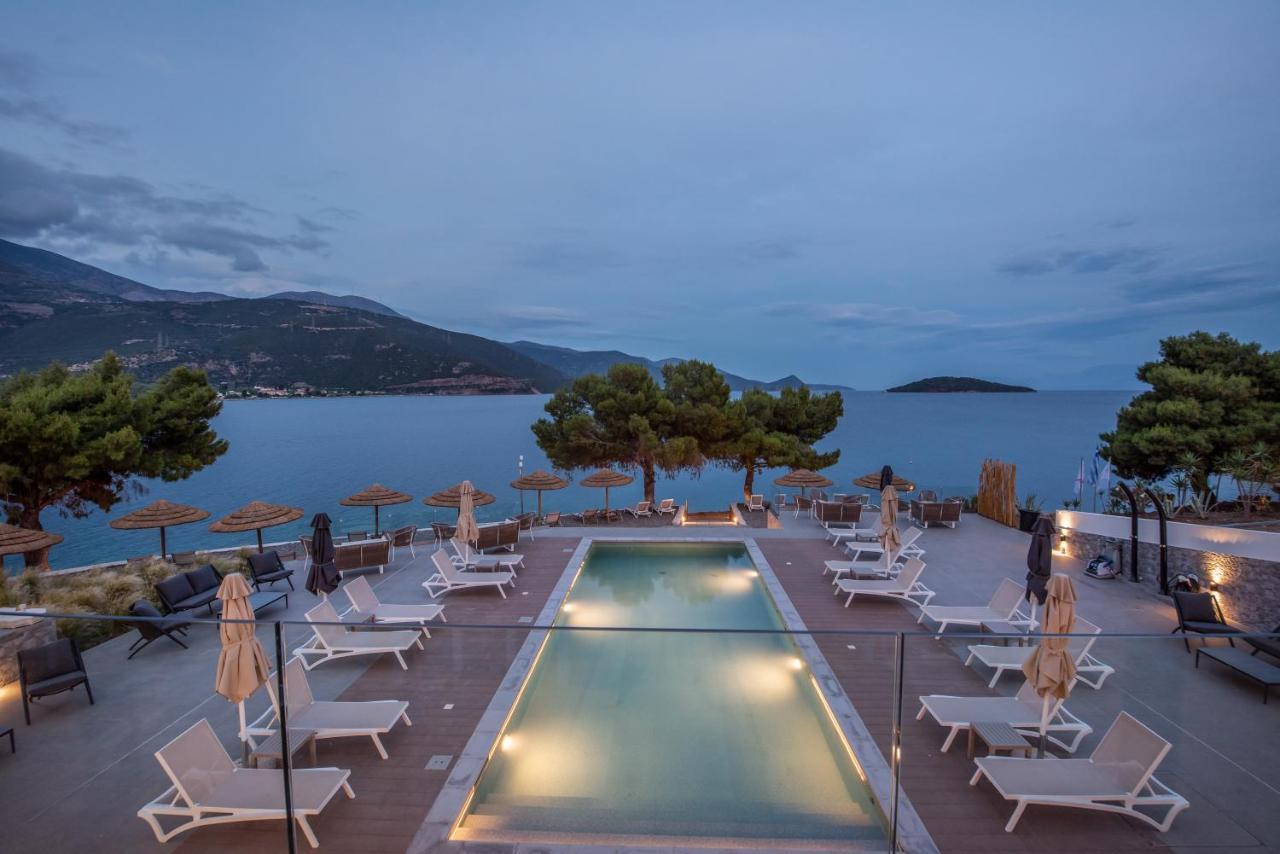Trizonia Bay Hotel Екстер'єр фото