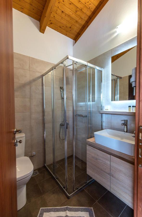 Trizonia Bay Hotel Екстер'єр фото